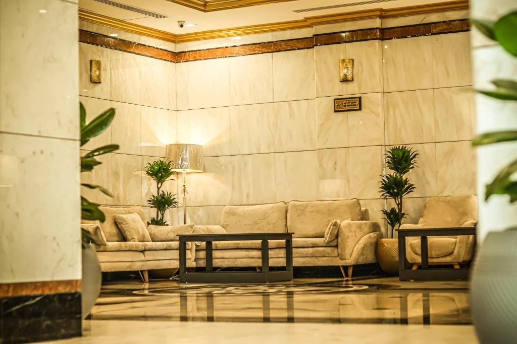 Al Mokhtara Diamond Madinah​