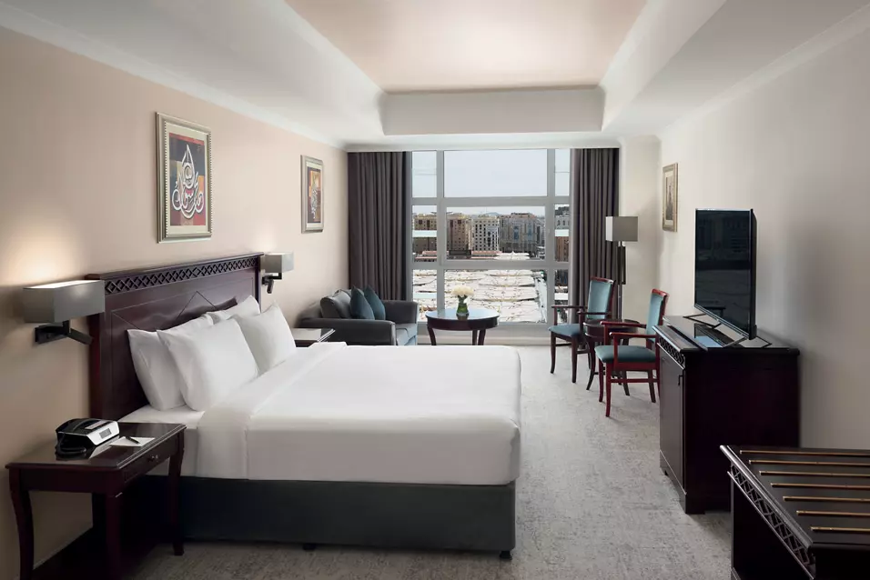 Anwar Al Madinah Movenpick