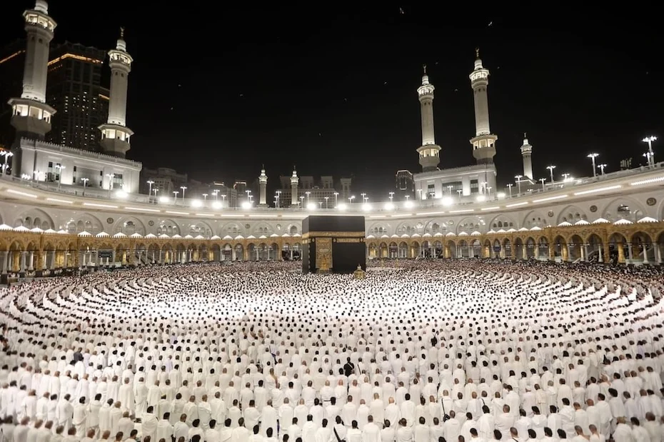 Buy a December Umrah Package