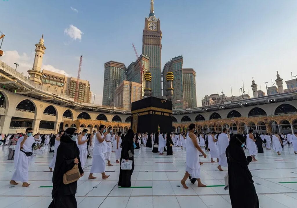 Book a Family Umrah Package