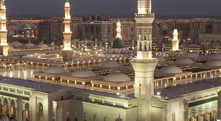 Choose the Best Umrah Package